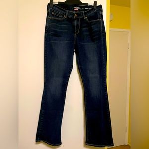 Classic Denizen from Levi’s Curvy Boot Cut Jeans